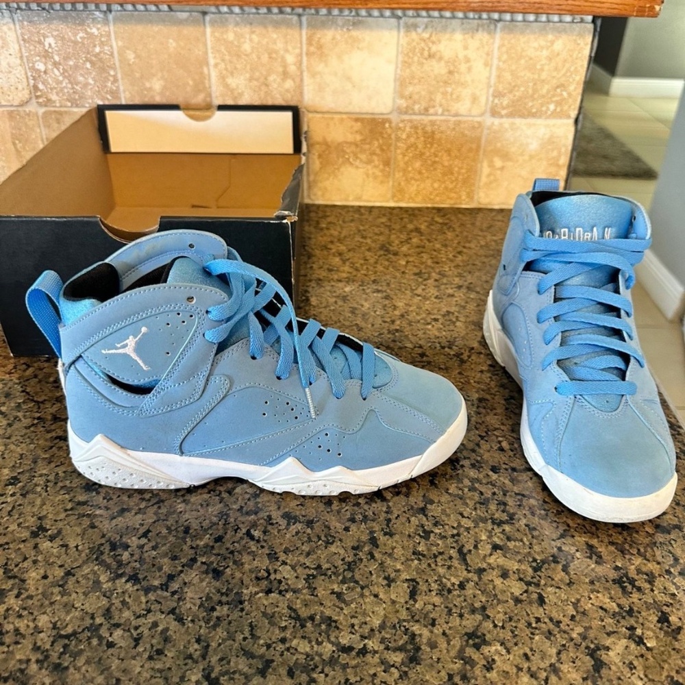 Air Jordan 7 Retro Bg, Boys Size 5